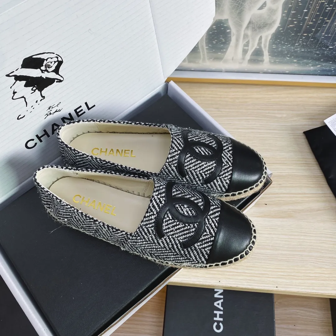👟👟Ex-factory price 420👟👟 🌈🌈Chanel Chanel✈️2023s spring and summer new fisherman shoes😍😍Taikoo Hui purchased three pairs of original versions for development🐂🐂🤩Original versions are shipped one to one❗️❗️Code number: 34-42 (34 41 42 customized)